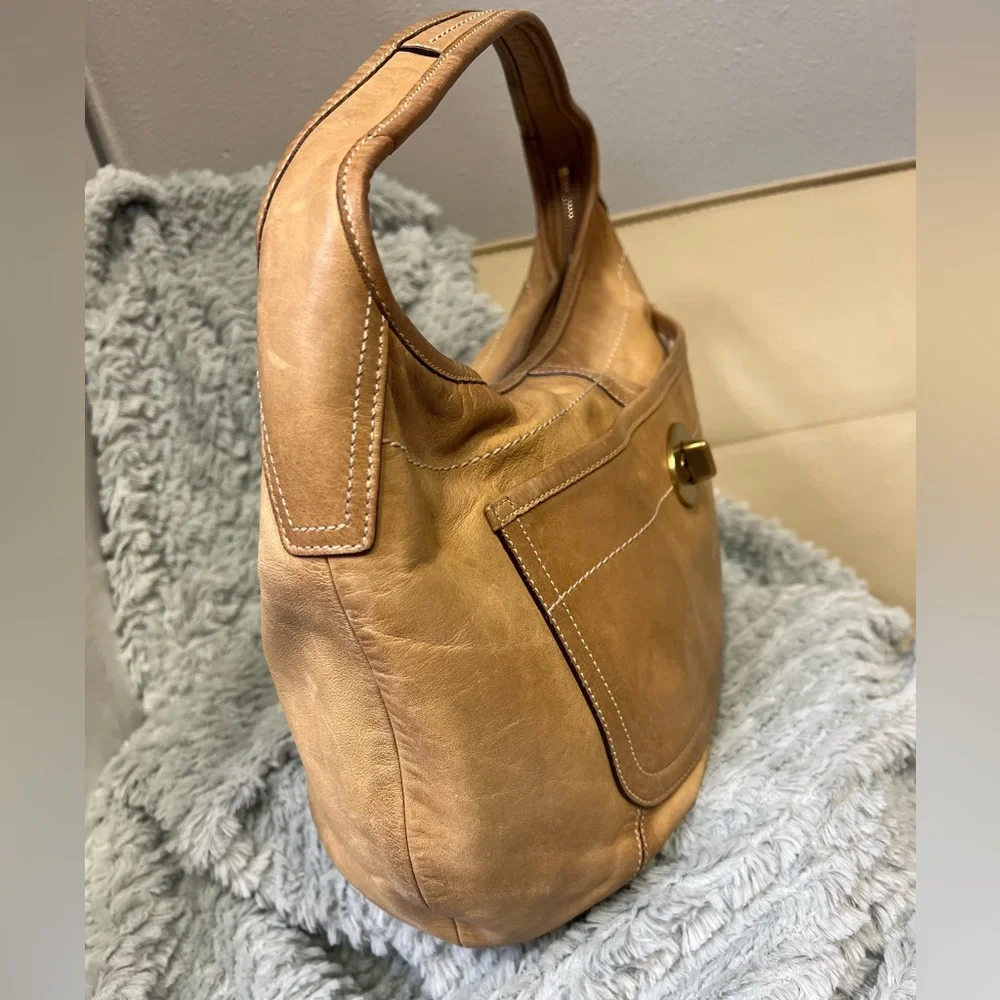 Coach Tan Leather Hobo Shoulder Bag with Gold Turnlock